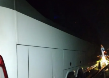 MULHER MORRE APÓS SER ATROPELADA POR ÔNIBUS NA SP-255