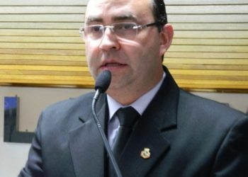 CÂMARA DE AVARÉ VOTA HOJE RELATÓRIO QUE RECOMENDA A CASSAÇÃO DO VEREADOR FLÁVIO ZANDONÁ