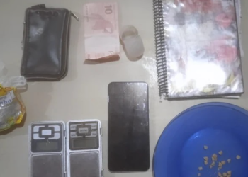DROGA É ENCONTRADA DENTRO DE GELADEIRA E HOMEM É PRESO POR TRÁFICO DE ENTORPECENTES