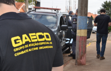 POLICIAIS SÃO PRESOS EM OPERAÇÃO DO GAECO NA REGIÃO