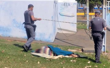 HOMEM DE 53 ANOS É ENCONTRADO SEM VIDA EM PARQUE NA REGIÃO