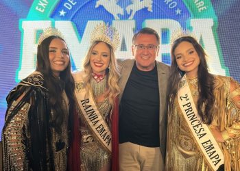 RAFAELA QUAGLIA É COROADA RAINHA DA 55ª EXPOSIÇÃO AGROPECUÁRIA DE AVARÉ