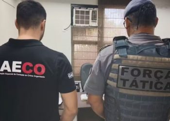 OPERAÇÃO DO GAECO E PM APREENDE MIL PINOS DE COCAÍNA E PRENDE SUSPEITO EM ÁGUAS DE SANTA BÁRBARA
