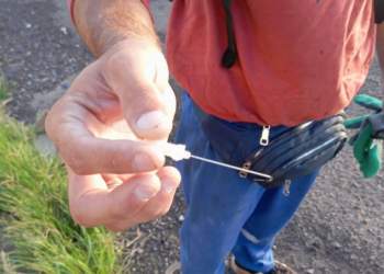 COLETOR DE LIXO É FERIDO POR AGULHA DESCARTADA IRREGULARMENTE; CASO VIRA ALERTA EM CERQUEIRA CÉSAR