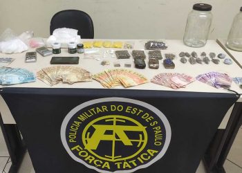 PM DESMANTELA “CASA BOMBA” E APREENDE ARSENAL DE DROGAS PRÓXIMO AO TIRO DE GUERRA EM AVARÉ