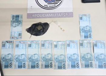 DURANTE A “OPERAÇÃO RENOE”, POLICIAIS MILITARES FLAGRARAM SUSPEITOS COM DINHEIRO E PORÇÕES DE CRACK E MACONHA EM AVARÉ