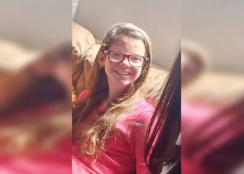 JUSTIÇA CONDENA PADRASTO E MÃE A MAIS DE 40 ANOS DE PRISÃO POR ESTUPRO E MORTE DE ADOLESCENTE DE 13 ANOS NA REGIÃO