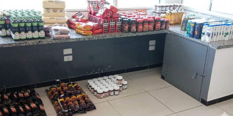 OPERAÇÃO DA POLÍCIA RODOVIÁRIA PRENDE TRÊS ESTRANGEIROS POR RECEPTAÇÃO DE MERCADORIAS FURTADAS EM AVARÉ