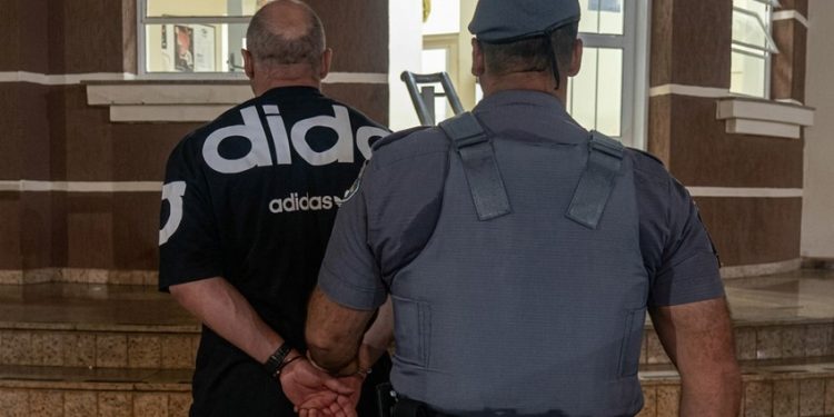 FUGITIVO DA JUSTIÇA É LOCALIZADO EM POUSADA DURANTE AÇÃO POLICIAL