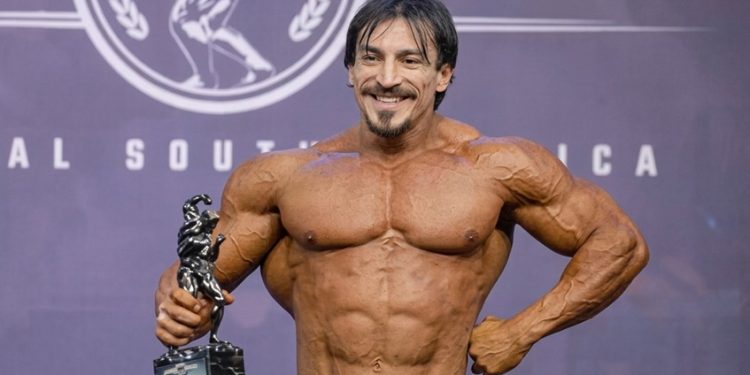 ATLETA DE AVARÉ VENCE CATEGORIA NO ARNOLD SOUTH AMÉRICA E CHAMA ATENÇÃO DO MUNDO FITNESS