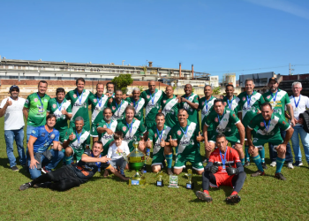 FERROVIÁRIA DE AVARÉ DÁ SHOW E CONQUISTA O TÍTULO DO REGIONAL 50+ EM LENÇÓIS PAULISTA