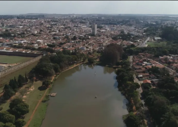 PRIMEIRA FRENTE FRIA DO INVERNO TRAZ CHUVA, VENTOS DE ATÉ 60 KM/H E QUEDA BRUSCA DE TEMPERATURA NO INTERIOR DE SP