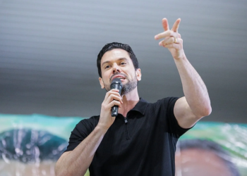 LUCAS POCAY EXPANDE ARTICULAÇÕES E DESPONTA COMO PRINCIPAL NOME DA REGIÃO PARA A ASSEMBLEIA LEGISLATIVA EM 2026