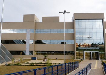EMPRESA PROTOCOLA INTERPELAÇÃO JUDICIAL CONTRA JORNALISTA APÓS REPORTAGEM SOBRE CONTRATO COM A PREFEITURA DE AVARÉ