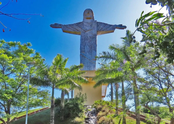 CRISTO REDENTOR DE AVARÉ COMEÇA A SER RESTAURADO E TERÁ ILUMINAÇÃO ESPECIAL EM LED