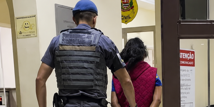 TRÁFICO DE DROGAS LEVA PM A RESGATAR 10 CRIANÇAS EM CONDIÇÕES INSALUBRES EM AVARÉ; BEBÊ DE APENAS 20 DIAS ESTAVA ENTRE ELAS