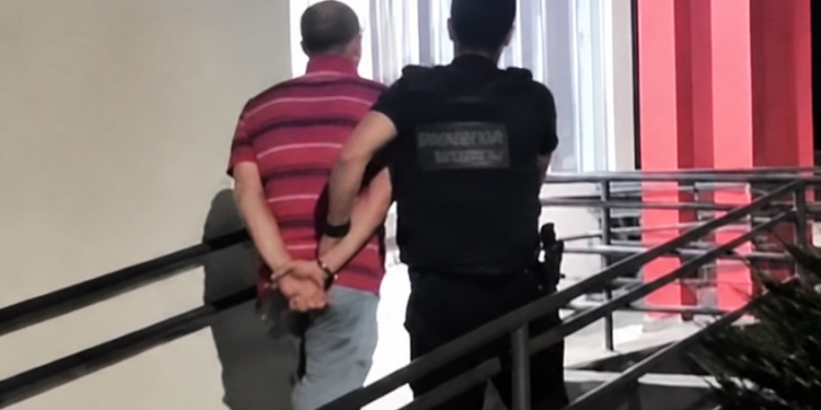 HOMEM É PRESO DURANTE OPERAÇÃO CONTRA O TRÁFICO DE DROGAS NA REGIÃO