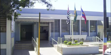 TREINADOR DE FUTEBOL É DEMITIDO PELA PREFEITURA DE PIRAJU APÓS DENÚNCIAS DE ABUSO SEXUAL