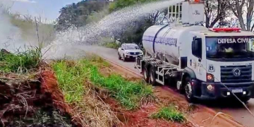 HOMEM É DETIDO APÓS CONFESSAR QUE RECEBEU PROMESSA DE PAGAMENTO PARA PROVOCAR INCÊNDIOS EM ESTRADA VICINAL