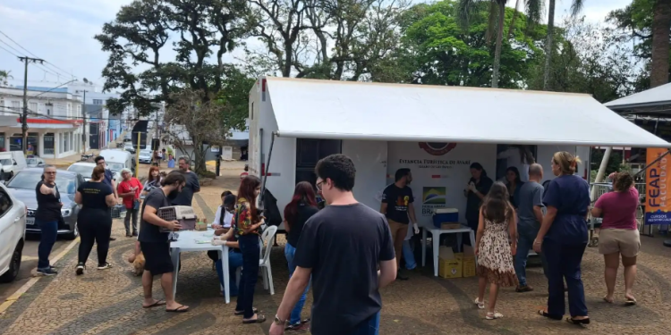 MAIS DE MIL ANIMAIS SÃO VACINADOS CONTRA A RAIVA EM AÇÃO RECORDE EM AVARÉ