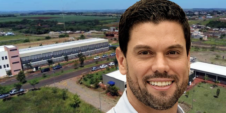 LUCAS POCAY RESGATA ARTICULAÇÕES APÓS UNESP APROVAR CURSO DE DIREITO EM OURINHOS