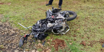 MOTOCICLISTA MORRE APÓS BATER DE FRENTE COM CAMINHÃO EM RODOVIA DA REGIÃO