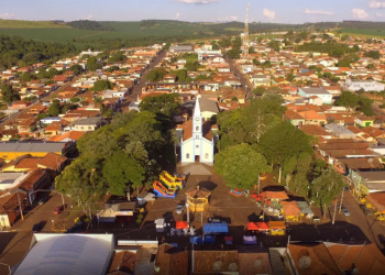 ARANDU CONVOCA ADOLESCENTES DE 11 A 14 ANOS PARA VACINAÇÃO CONTRA MENINGITE ACWY